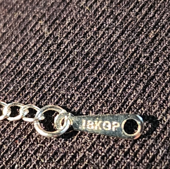 Blue crystal pendant with fancy chain - Picture 5 of 5